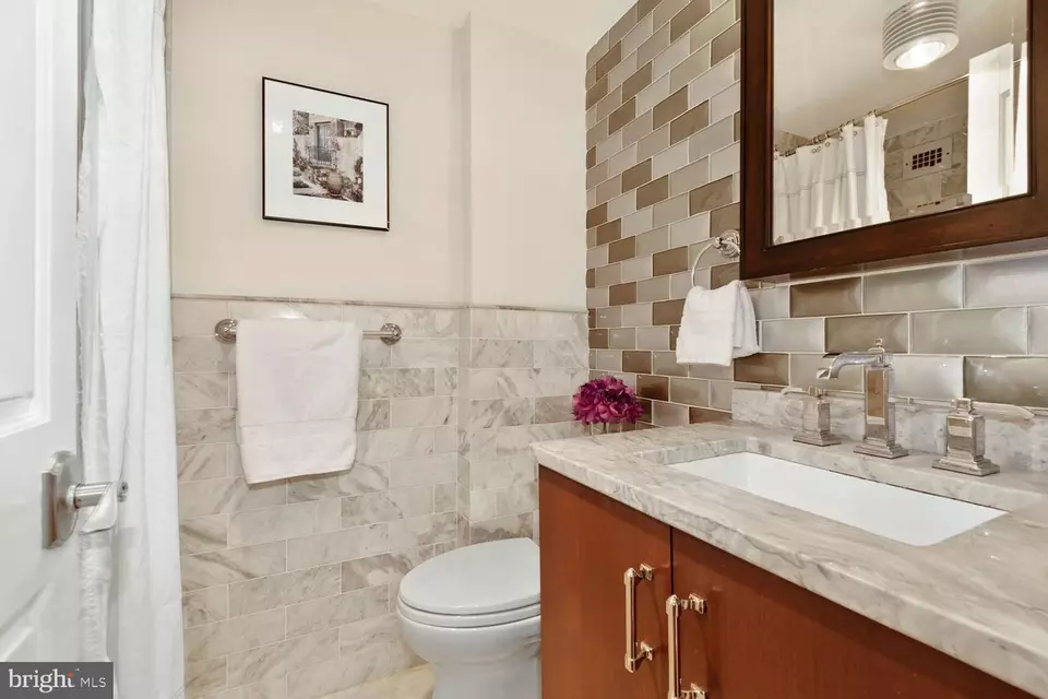  10201 Grosvenor Pl #1402, Rockville, MD 20852 photo 14