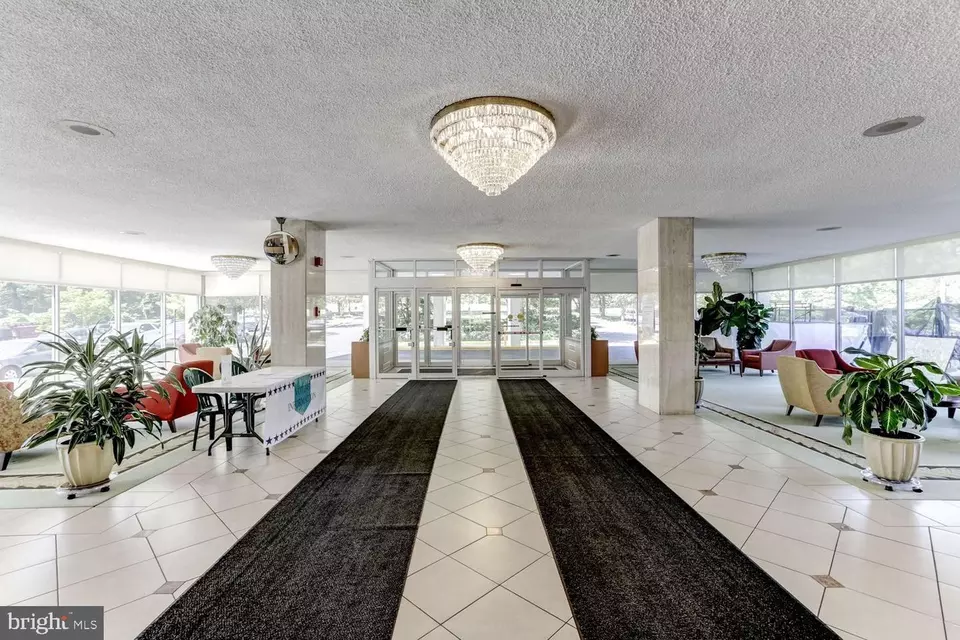  10201 Grosvenor Pl #1402, Rockville, MD 20852 photo 26