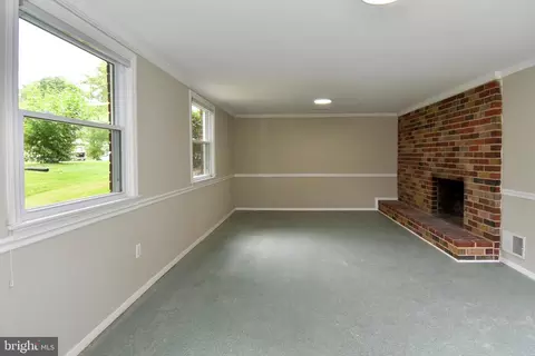 13233 Bellevue St, Silver Spring, MD 20904 photo 28