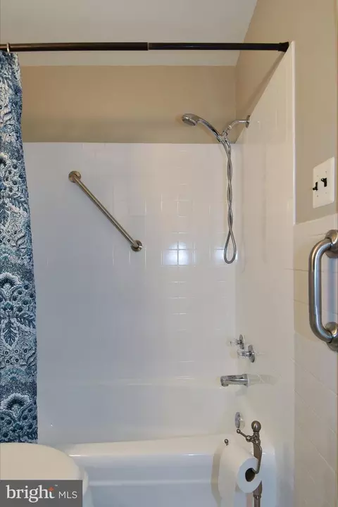 13233 Bellevue St, Silver Spring, MD 20904 photo 20