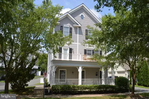 415 Leaning Oak St, Gaithersburg, MD 20878