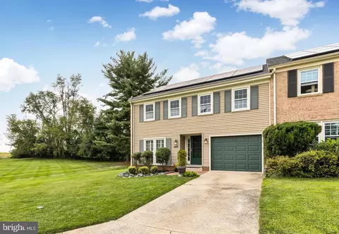 9451 Chatteroy Pl, Montgomery Village, MD 20886
