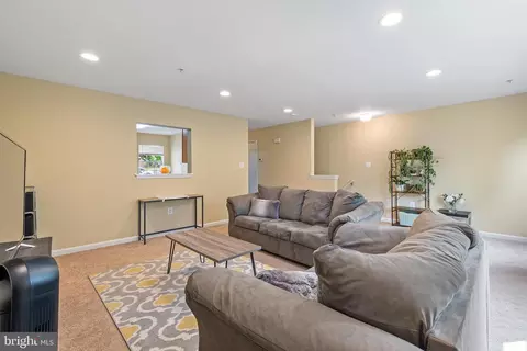2304 Red Eagle Ct #3, Silver Spring, MD 20906 photo 11