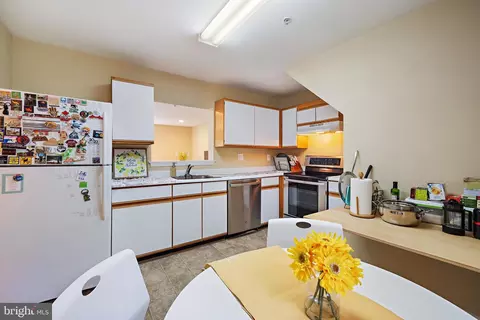 2304 Red Eagle Ct #3, Silver Spring, MD 20906 photo 5
