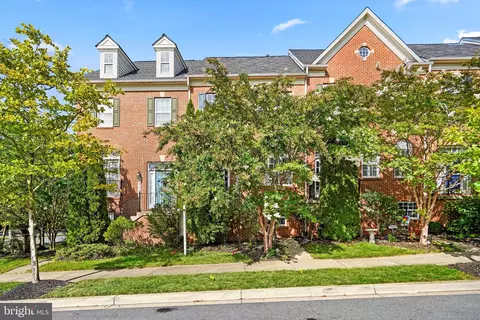 13131 Sutler Square Ter, Clarksburg, MD 20871