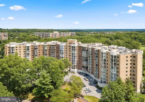 15101 Interlachen Dr #1-126, Silver Spring, MD 20906