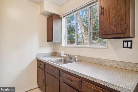 12402 Atherton Dr, Silver Spring, MD 20906 photo 11