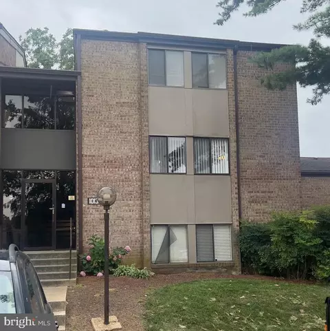 10136 Little Pond Pl #4, Montgomery Village, MD 20886