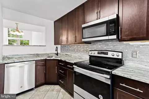 13406 Silver Moon Way, Silver Spring, MD 20904 photo 5