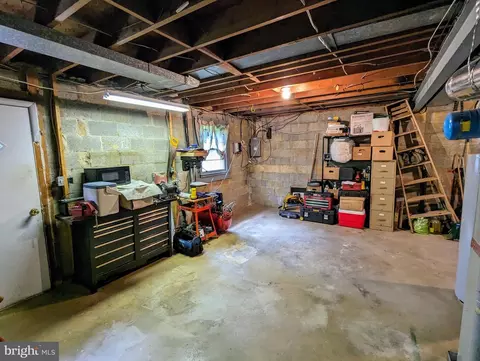 9506 E Light Dr, Silver Spring, MD 20903 photo 31