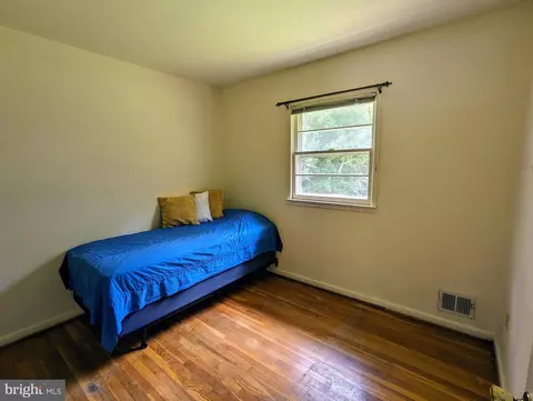 9506 E Light Dr, Silver Spring, MD 20903 photo 14