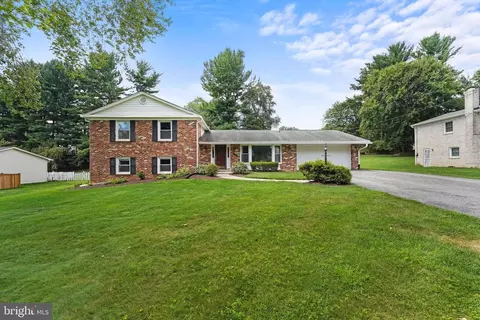 14728 Flintstone Ln, Silver Spring, MD 20905