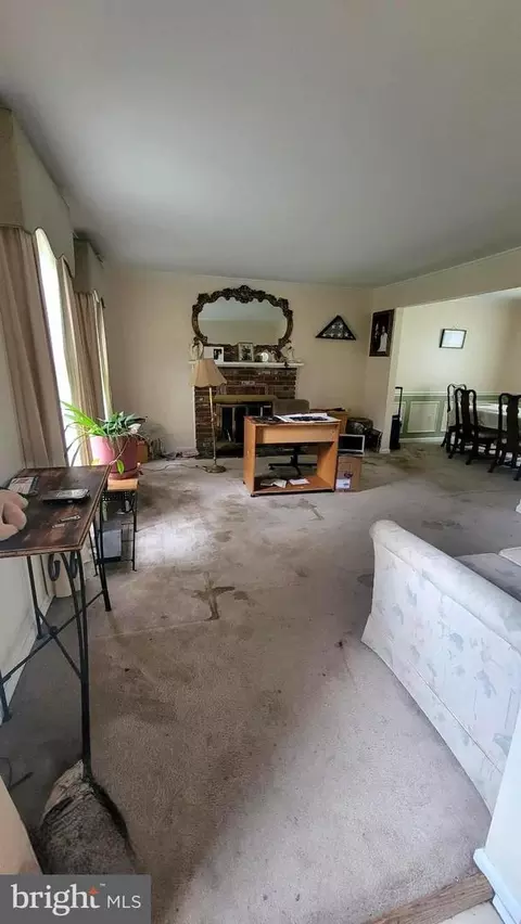 2121 Edgeware St, Silver Spring, MD 20905 photo 6