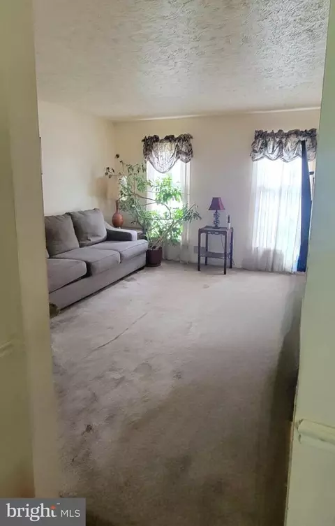 2121 Edgeware St, Silver Spring, MD 20905 photo 3