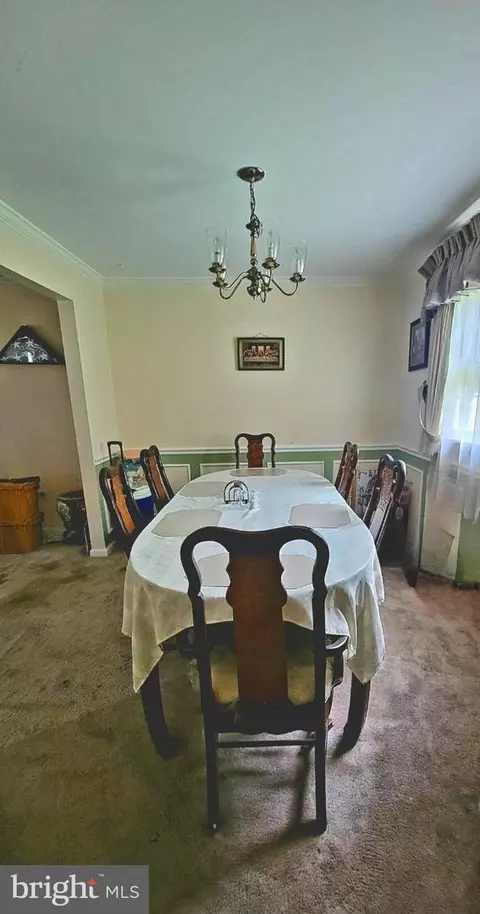 2121 Edgeware St, Silver Spring, MD 20905 photo 5