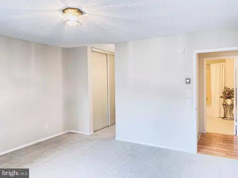 3501 Forest Edge Dr #14-2D, Silver Spring, MD 20906 photo 10