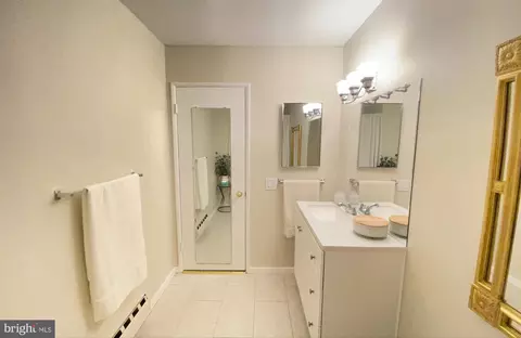 3501 Forest Edge Dr #14-2D, Silver Spring, MD 20906 photo 16