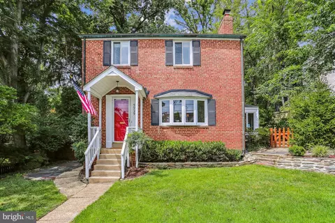 5929 Beech Ave, Bethesda, MD 20817