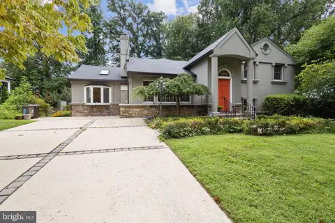 4404 Saul Rd, Kensington, MD 20895