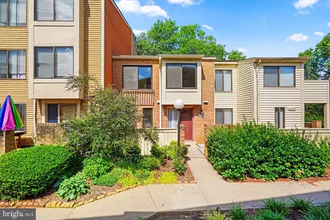 18802 Nathans Pl, Montgomery Village, MD 20886