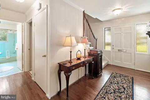 11404 Charlton Dr, Silver Spring, MD 20902 photo 3