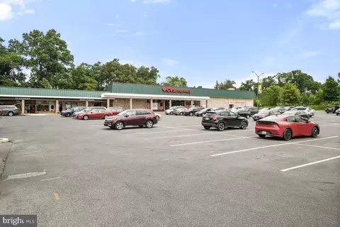 11404 Charlton Dr, Silver Spring, MD 20902 photo 28