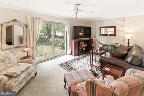 11404 Charlton Dr, Silver Spring, MD 20902 photo 10