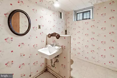 11404 Charlton Dr, Silver Spring, MD 20902 photo 20