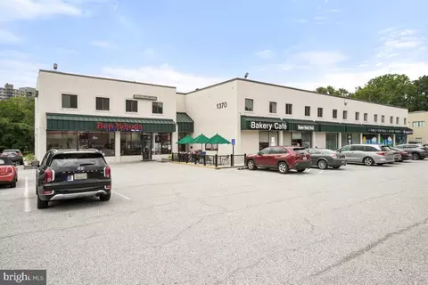 11404 Charlton Dr, Silver Spring, MD 20902 photo 29