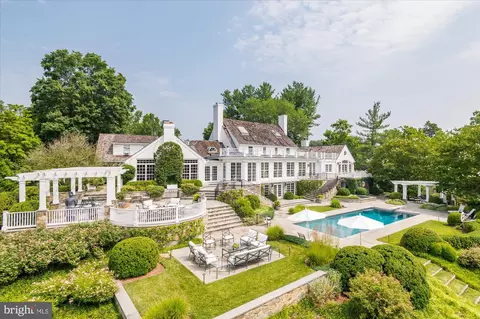 11100 Bellavista Dr, Potomac, MD 20854