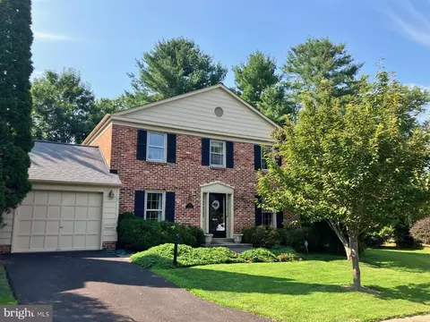 9301 Judge Pl, Montgomery Village, MD 20886