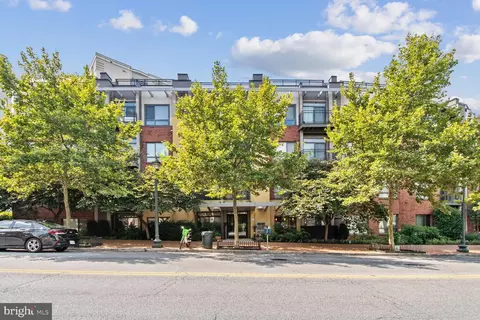 8005 13th St #206, Silver Spring, MD 20910 photo 2