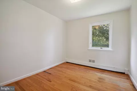 104 Saint Lawrence Dr, Silver Spring, MD 20901 photo 19
