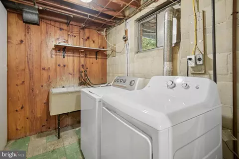 104 Saint Lawrence Dr, Silver Spring, MD 20901 photo 22