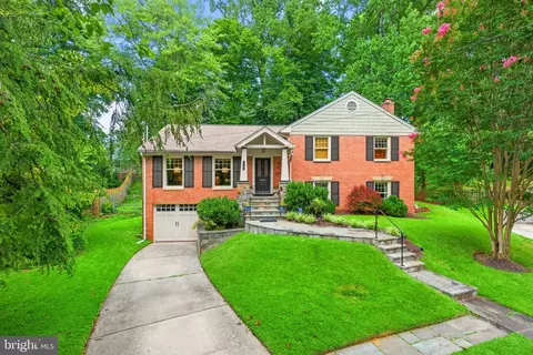 4105 Dana Ct, Kensington, MD 20895