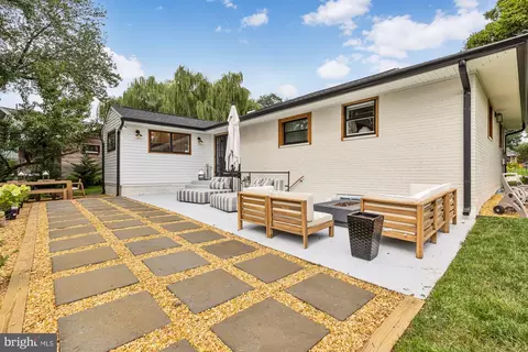 2500 Spencer Rd, Silver Spring, MD 20910 photo 9