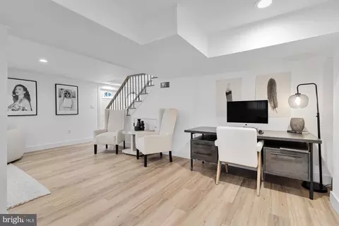 2500 Spencer Rd, Silver Spring, MD 20910 photo 58