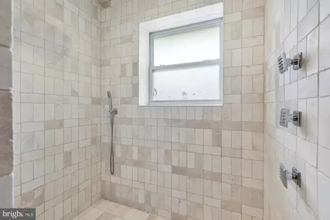 2500 Spencer Rd, Silver Spring, MD 20910 photo 50