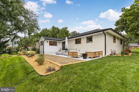 2500 Spencer Rd, Silver Spring, MD 20910 photo 8