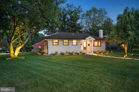 2500 Spencer Rd, Silver Spring, MD 20910 photo 2