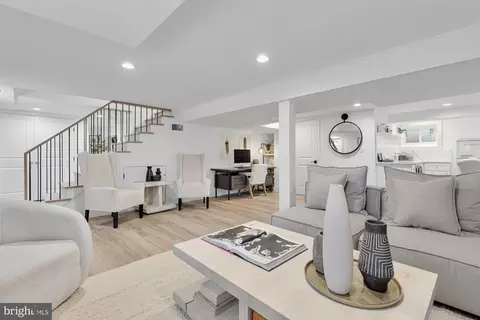 2500 Spencer Rd, Silver Spring, MD 20910 photo 56