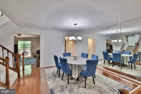 15 Ashmont Ct, Silver Spring, MD 20906 photo 4