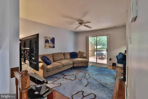 15 Ashmont Ct, Silver Spring, MD 20906 photo 12