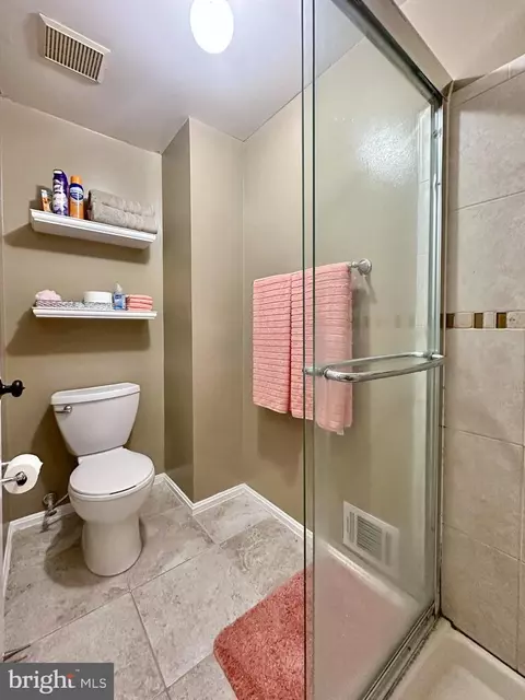 15 Ashmont Ct, Silver Spring, MD 20906 photo 22