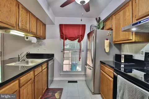 15 Ashmont Ct, Silver Spring, MD 20906 photo 13