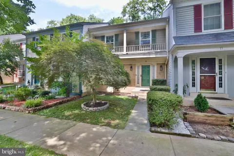 15 Ashmont Ct, Silver Spring, MD 20906 photo 2
