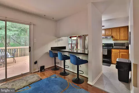 15 Ashmont Ct, Silver Spring, MD 20906 photo 9