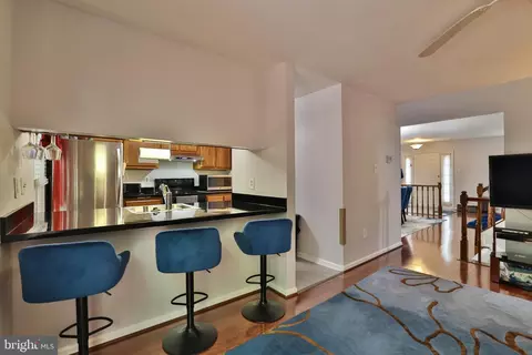 15 Ashmont Ct, Silver Spring, MD 20906 photo 10