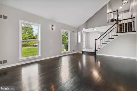 14208 Notley Rd, Silver Spring, MD 20904 photo 4