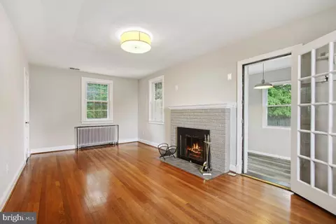 8818 Flower Ave, Silver Spring, MD 20901 photo 4